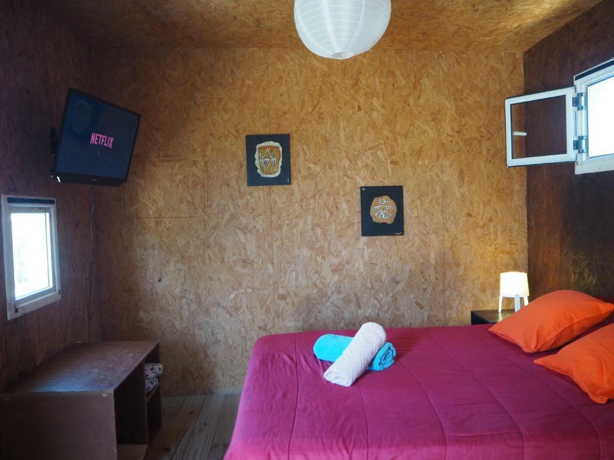Hostel Vente Al Diablo Punta Del Diablo Exteriör bild
